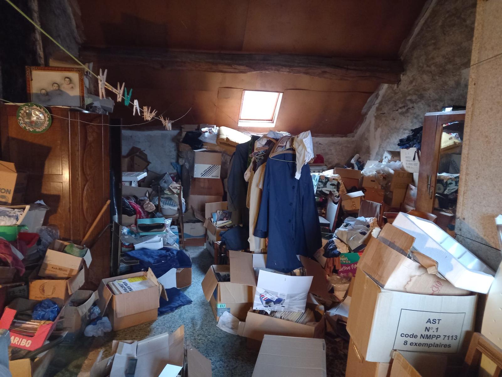 Débarras grenier à paris et en ile de france.