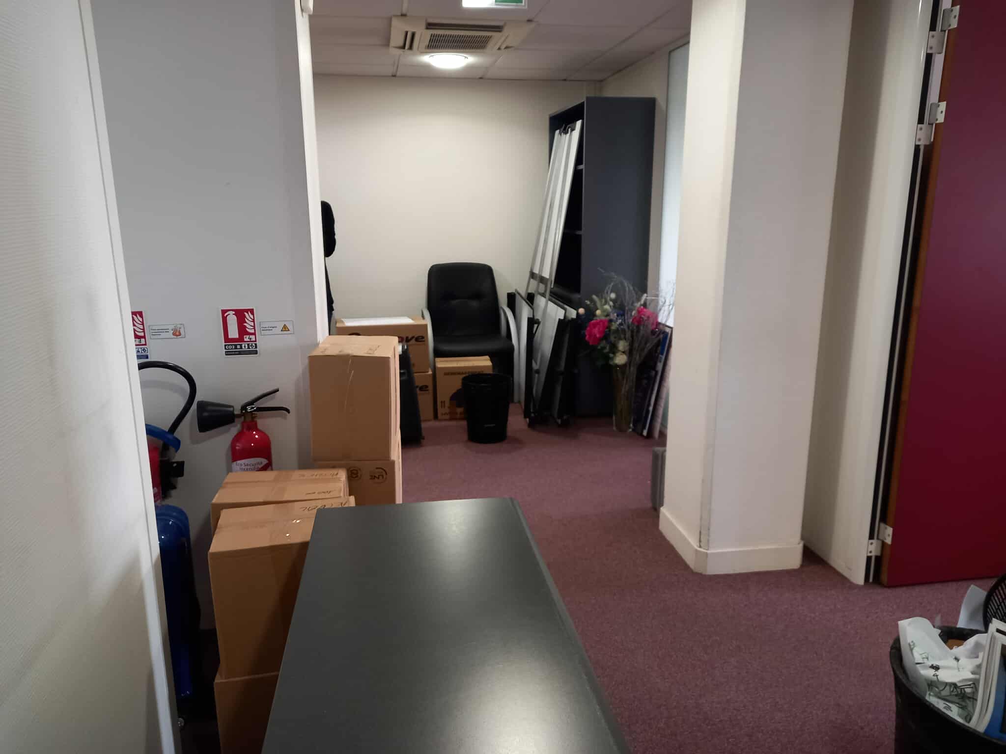 Bureau pendant débarras intégral à Paris et en Ile-de-France